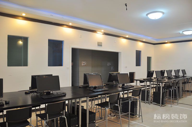 深圳廠房裝修,無塵車間裝修,深圳裝飾,深圳辦公室裝修